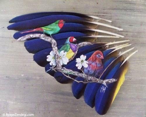  نقاشی جالب و دیدنی روی پر پرندگان 
