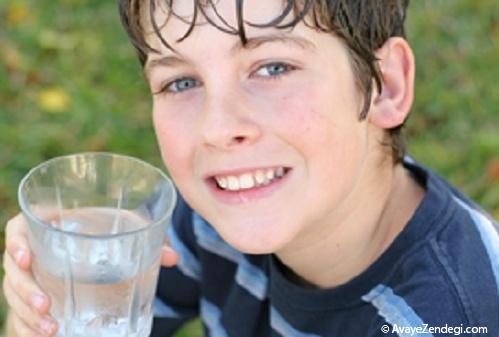 چرا باید روزانه آب زیادی نوشید