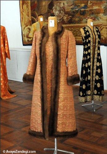 هنرهای پوشاک ایرانی در موزه کاخ نیاوران 