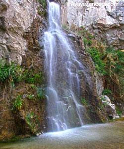  سرزمین آبشارها در جیرفت 