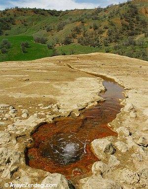  چشمه کانی گراوان در شهرستان سردشت 