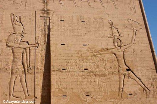  معبد ادفو در مصر 