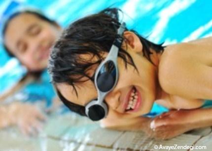 عوارض و خطرات جانبی شنا در استخر برای سلامتی