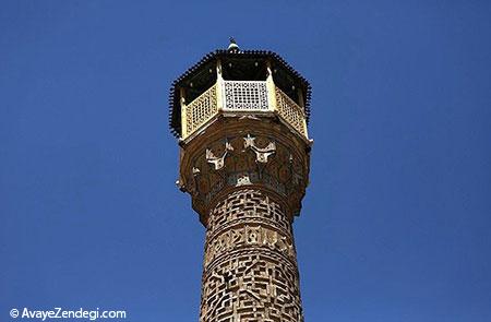 مسجد جامع سمنان بنایی بسیار کهن و باارزش