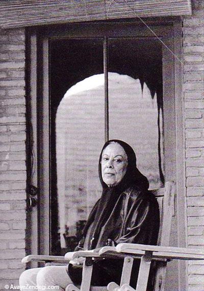  آثار و زندگی نامه سیمین دانشور، اولین نویسنده زن ایرانی 