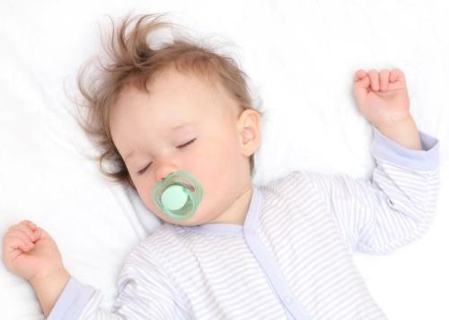 4 تکنیک خواب موثر برای نوزادان